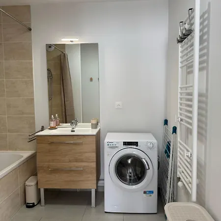 La Datcha - New T3 With Balcony & Parking Near Train Station Apartment Aix-les-Bains