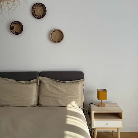 Apartment La Datcha - New T3 With Balcony & Parking Near Train Station